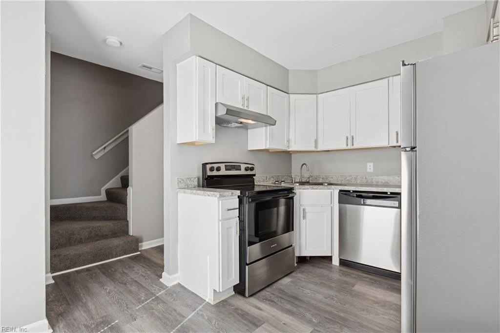 1021 Green Street – photo 5