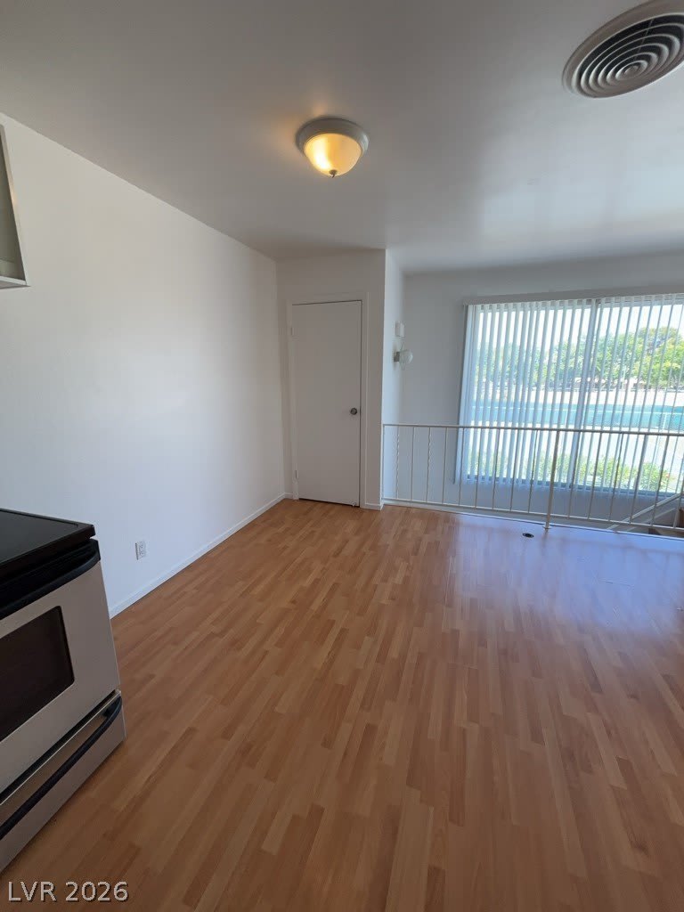 1377 Lorilyn Avenue – photo 3