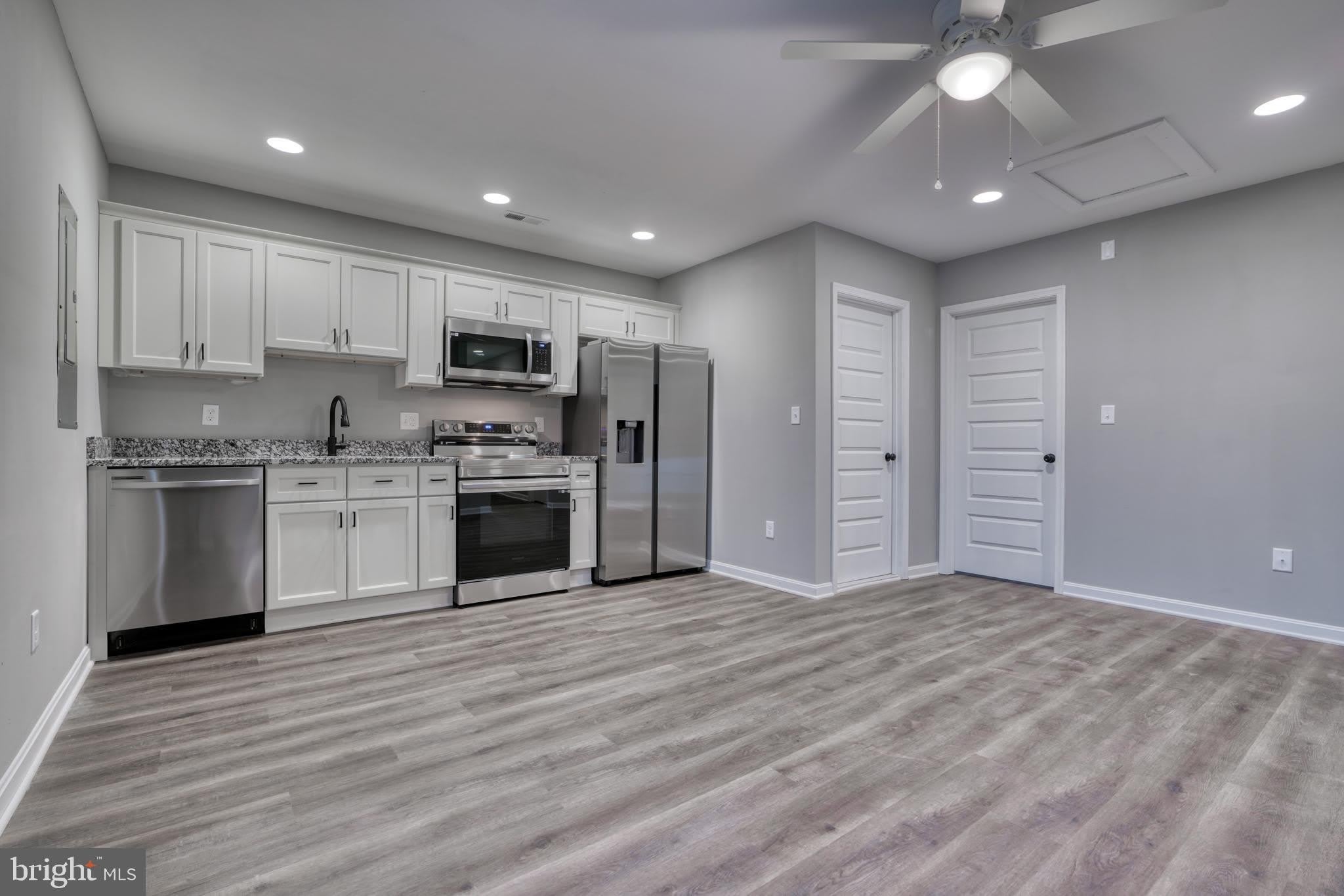 6722 BRENTWOOD Avenue – photo 1