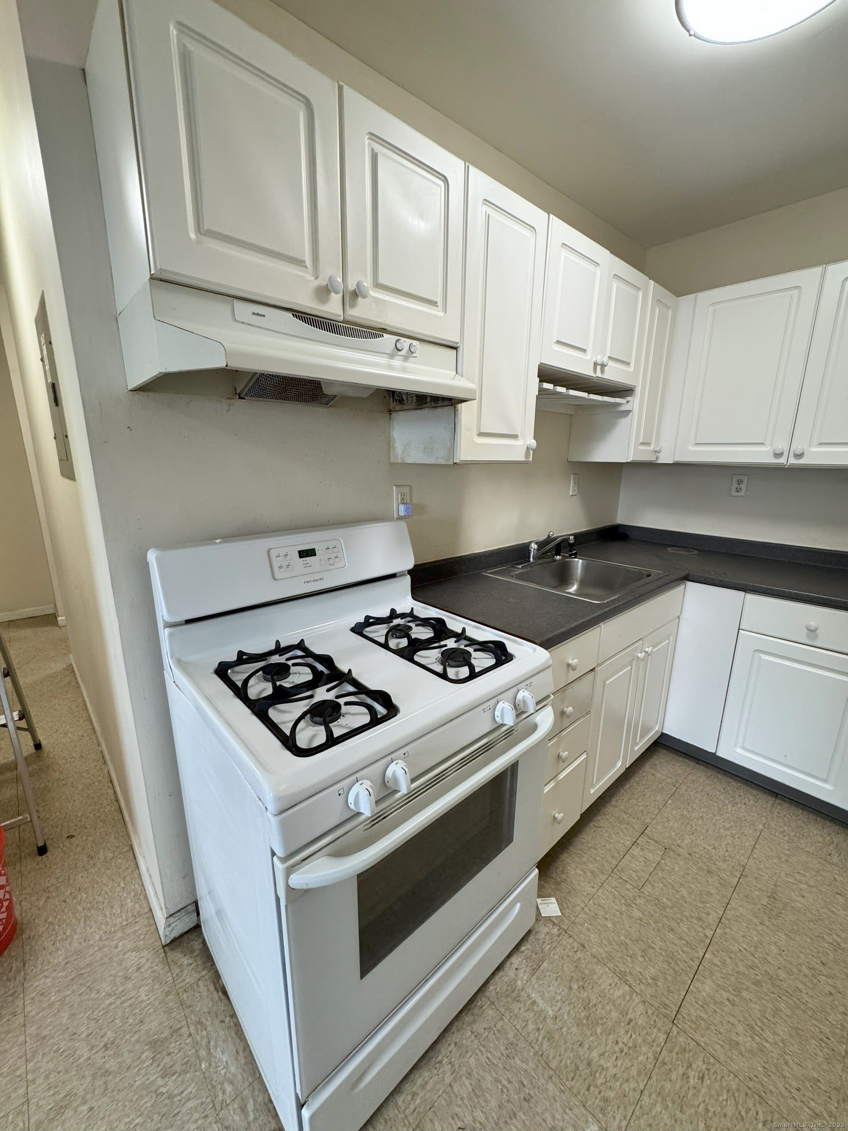 22 Orchard Street – photo 1