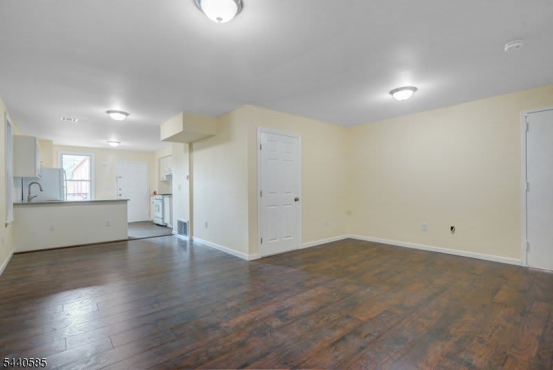 83-85-87 Summit Ave – photo 2