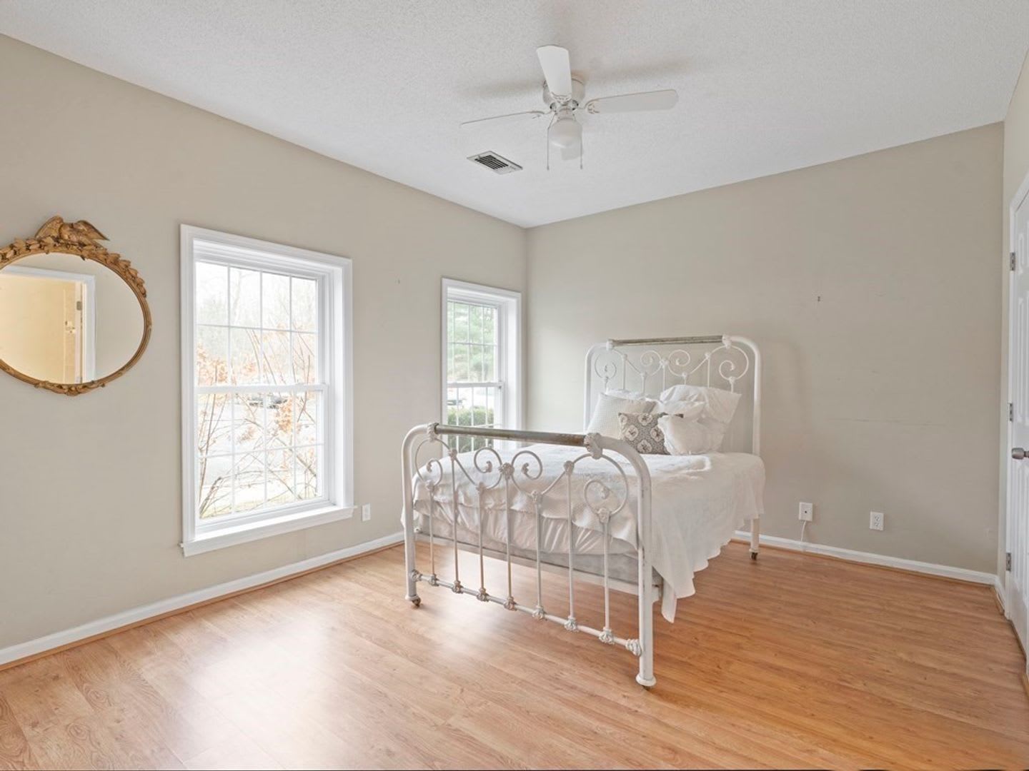 Devon Wood Community 2 Bd 2 Bath Available For Rent Including All Amenities – photo 5