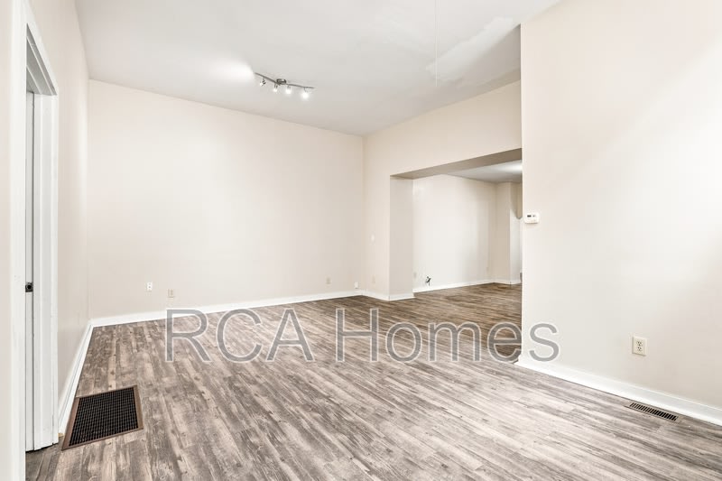 1156 Fletcher Avenue – photo 2