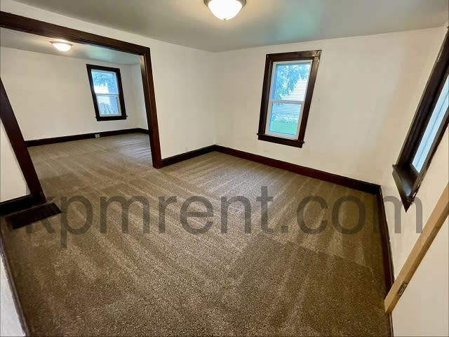 621 Oak Street – photo 4