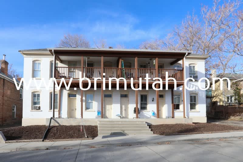 1261-1267 Alameda Avenue – photo 1