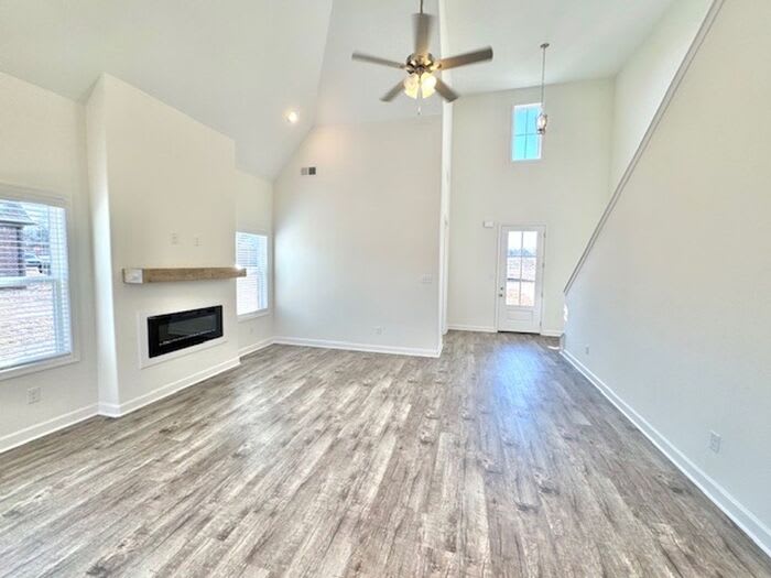 30 Hughetta Street North – photo 3