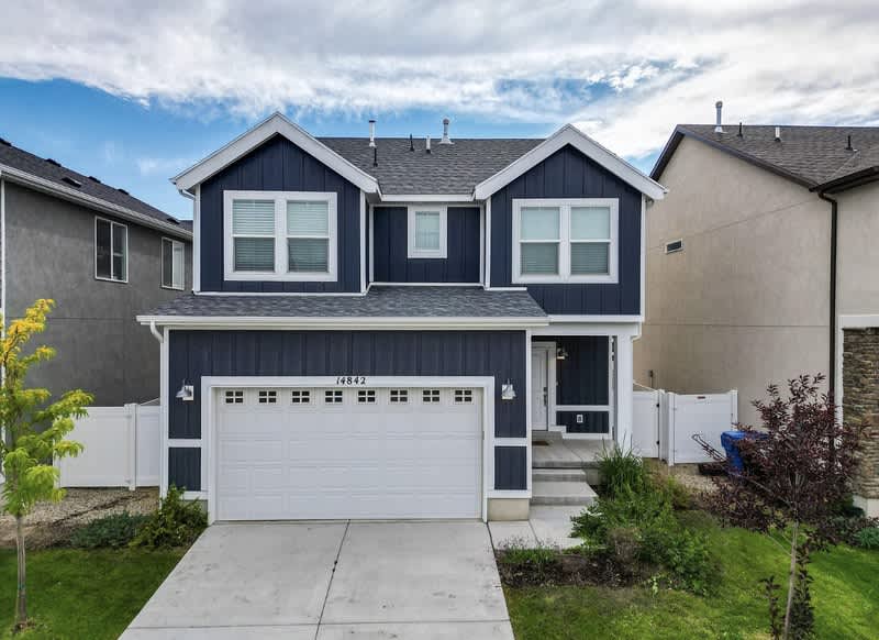 14842 S Messi St – photo 2