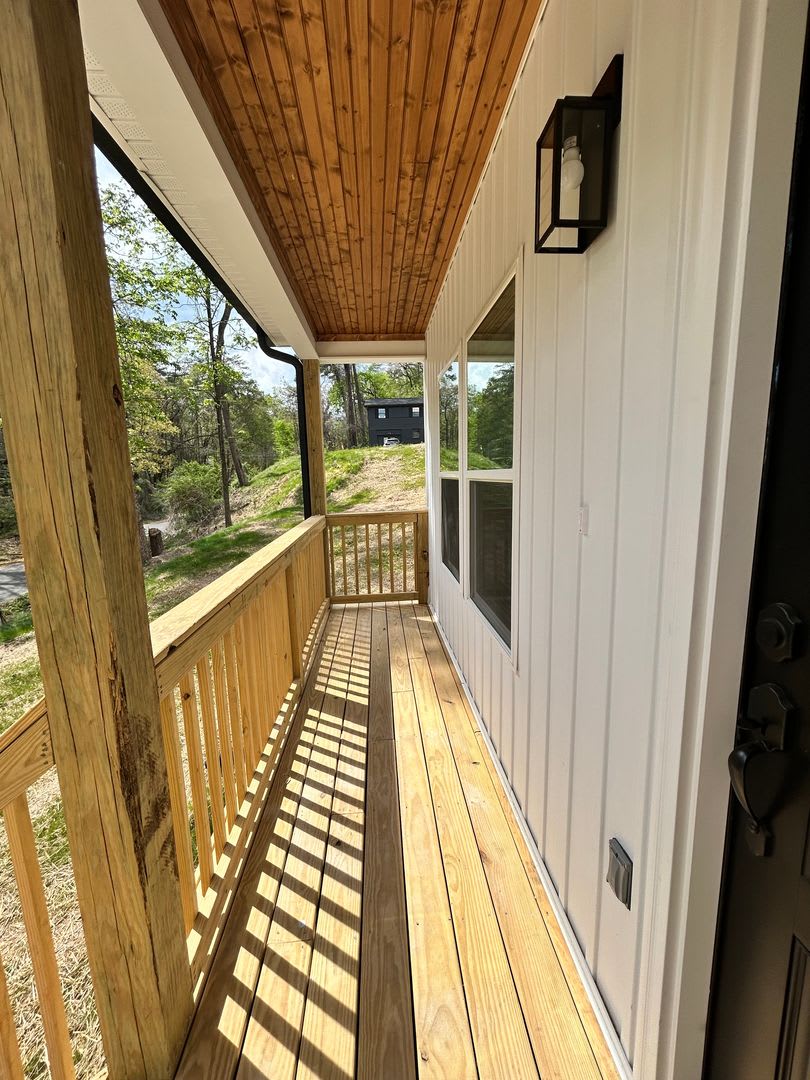 1/2 OFF 1ST FULL MONTHS RENT! BRAND NEW Charming 3 Beds, 2.5 Baths in Hixson! – photo 4