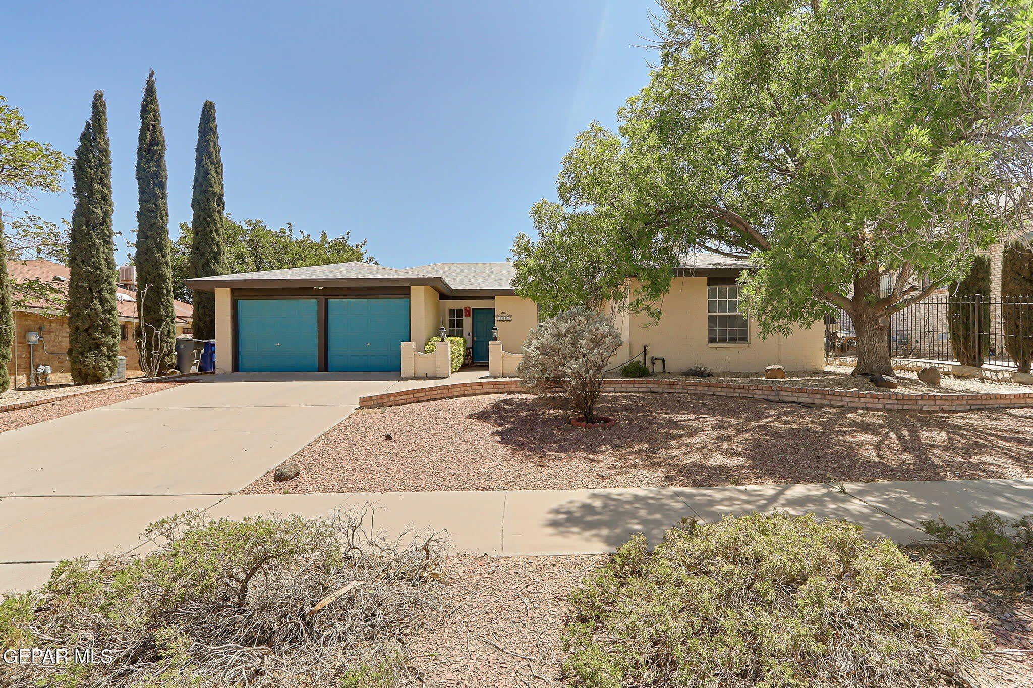 4348 LOMA HERMOSA Drive – photo 1