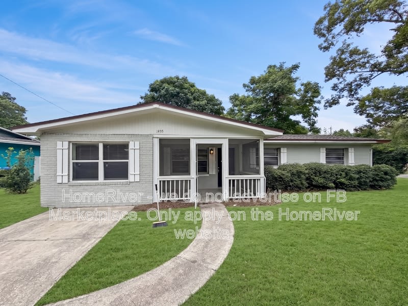 1455 Bethesda St – photo 1