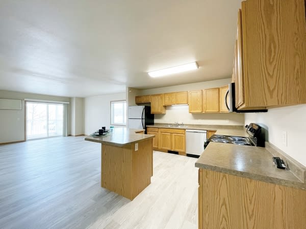 Elk Pointe – photo 4