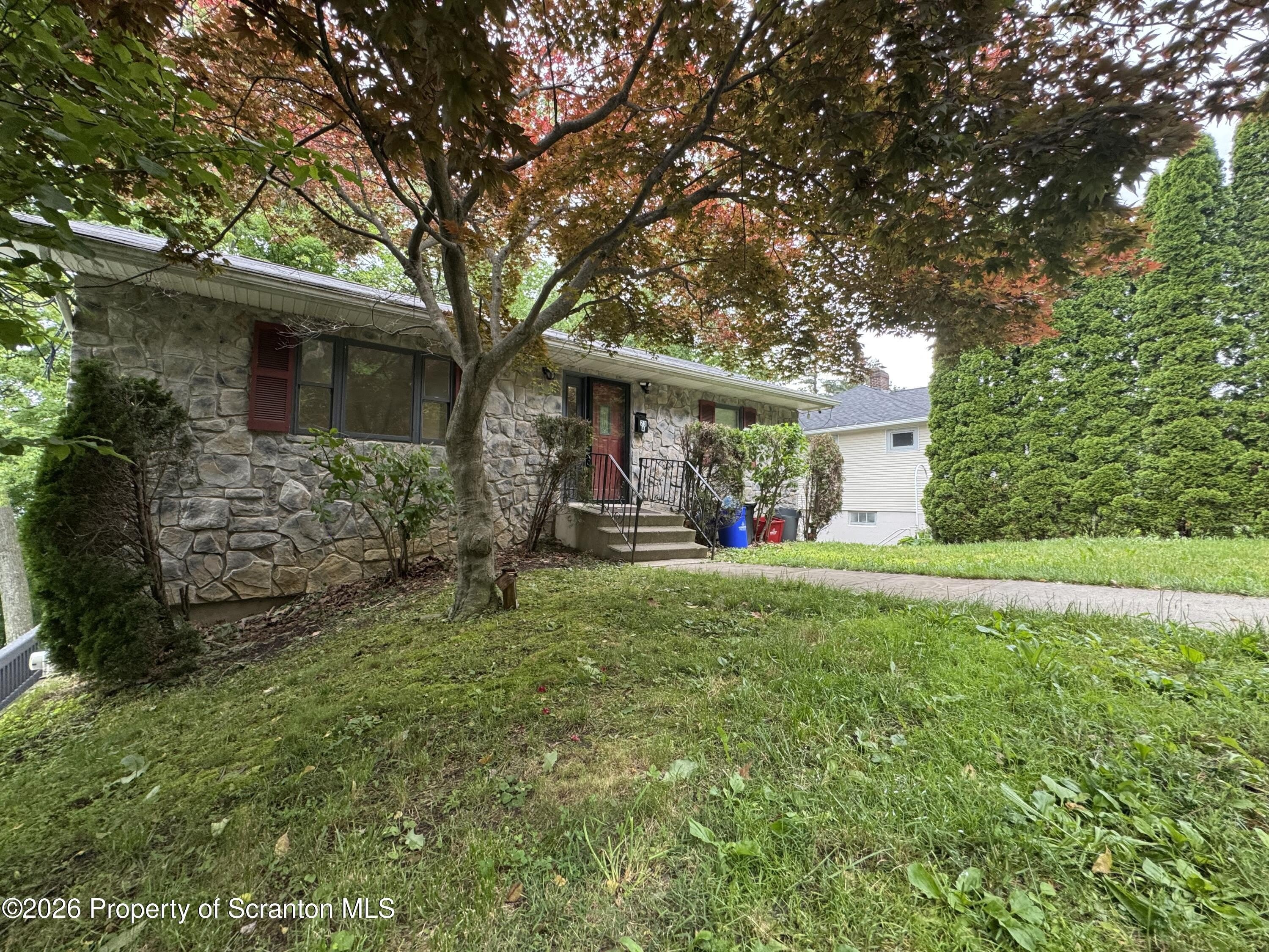 23 E Mountain Road – photo 1