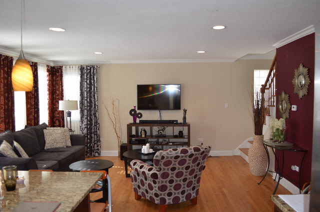 3860 Jarvis Avenue – photo 4