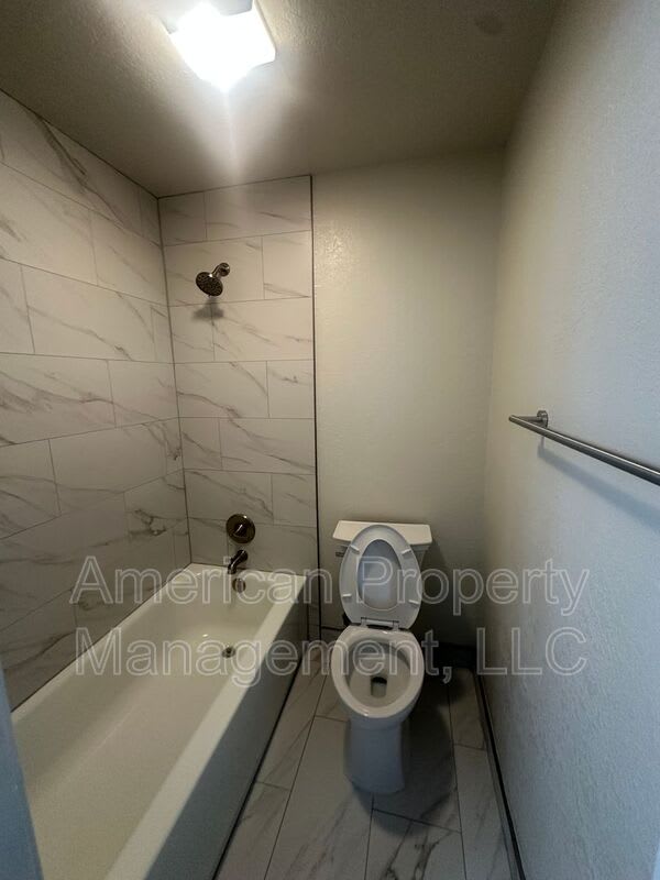 6712 S 78th E Ave – photo 2
