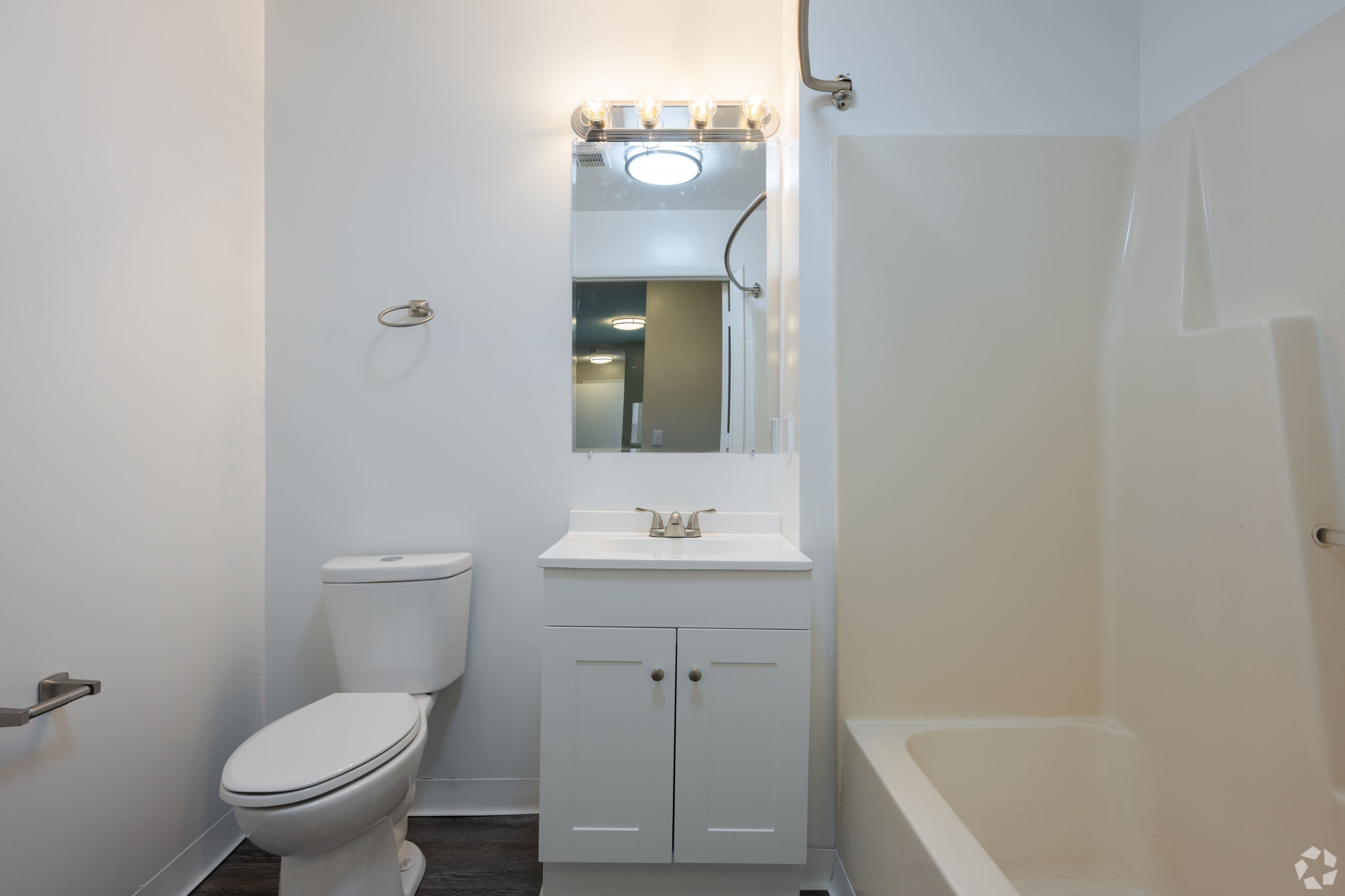 Forest Pine Apartments – photo 5