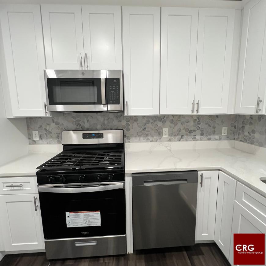 81 Alder St – photo 2