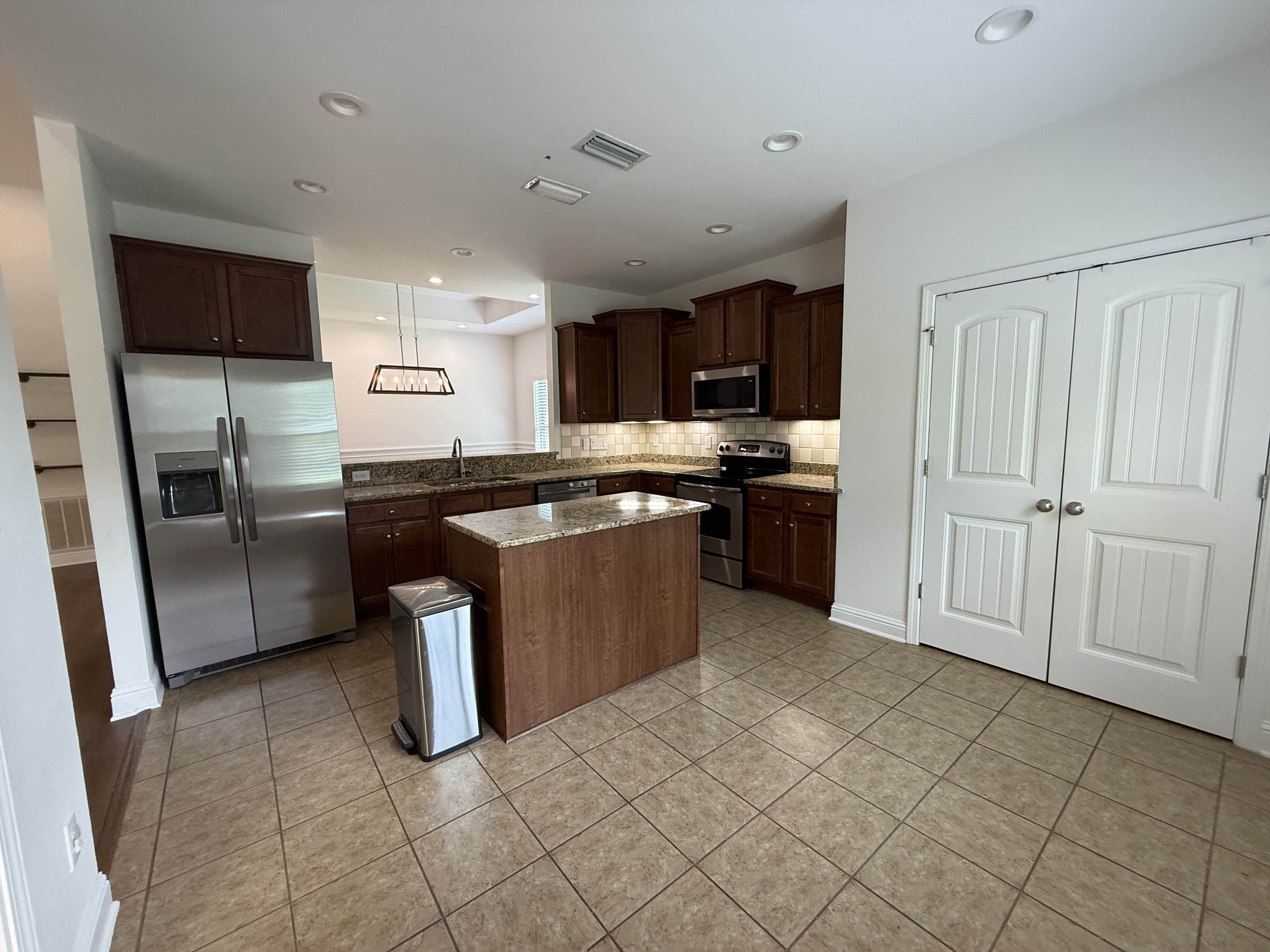 10510 Dunmore Dr – photo 5