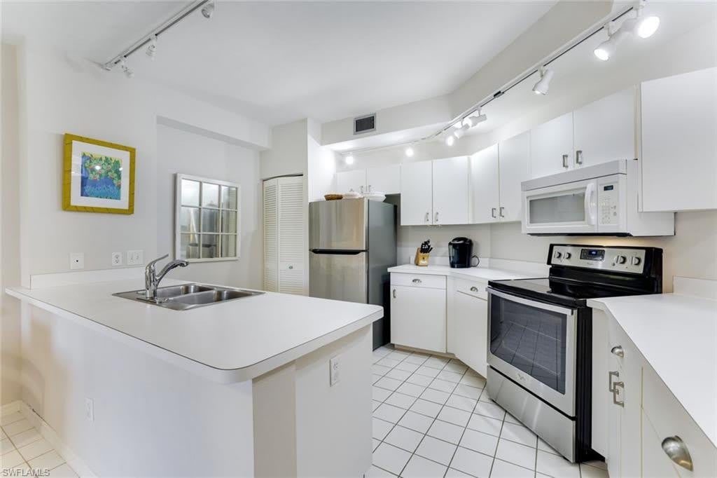 6510 Valen Way – photo 3