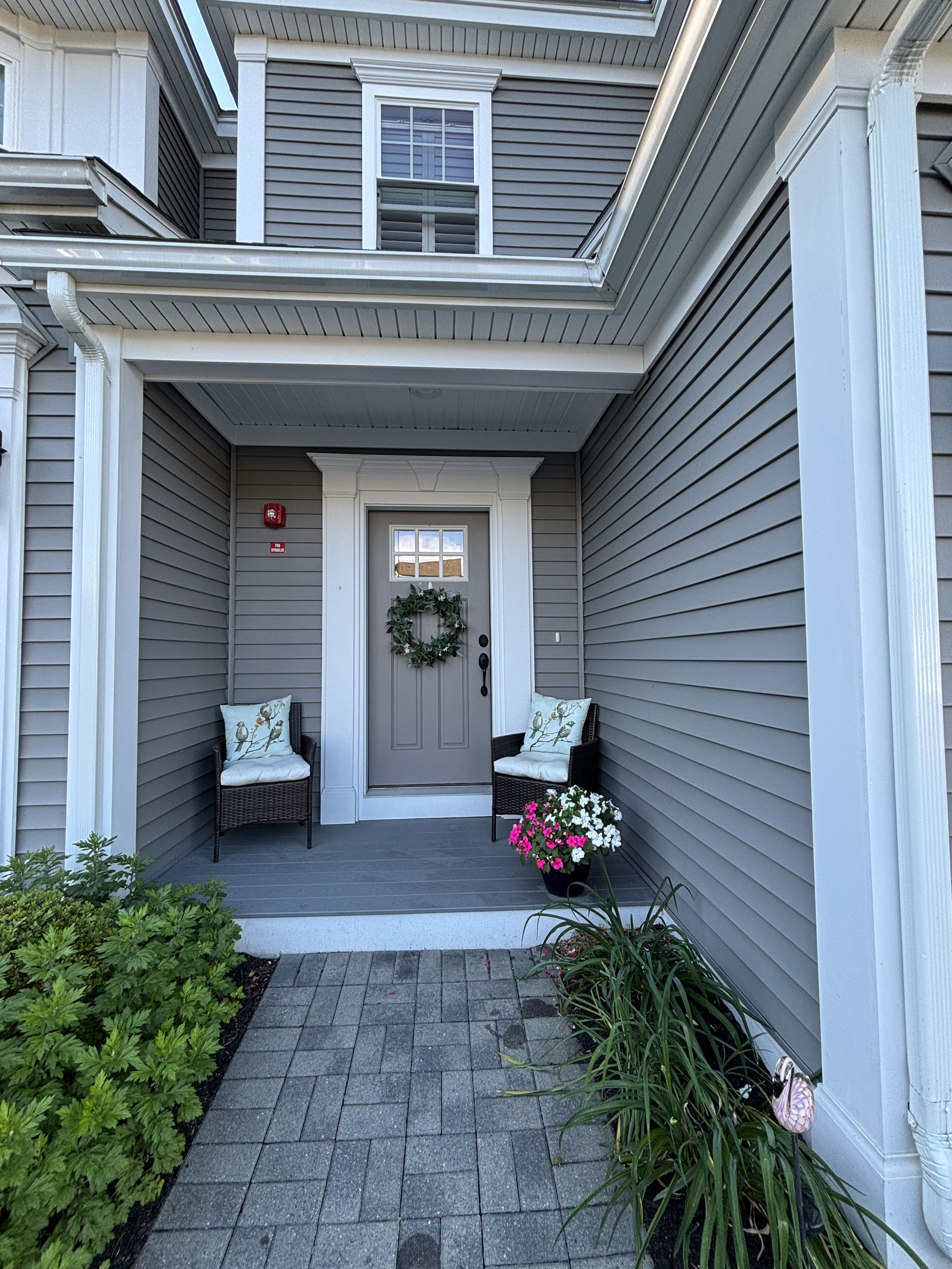 9 Evergreen Drive – photo 2
