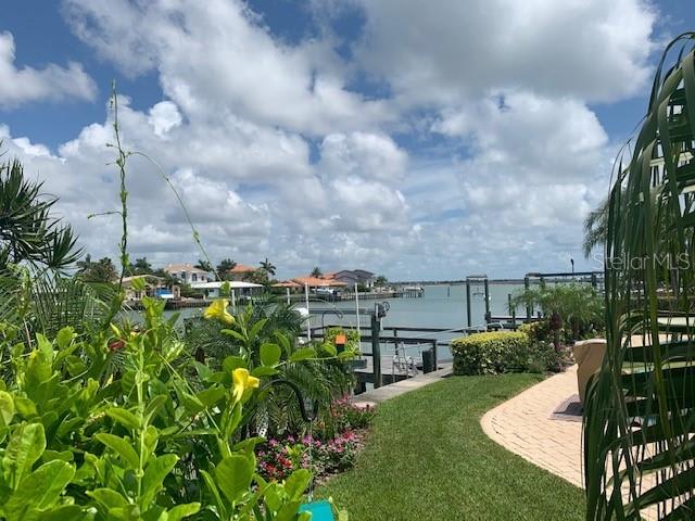 2109 Bayshore Dr – photo 2