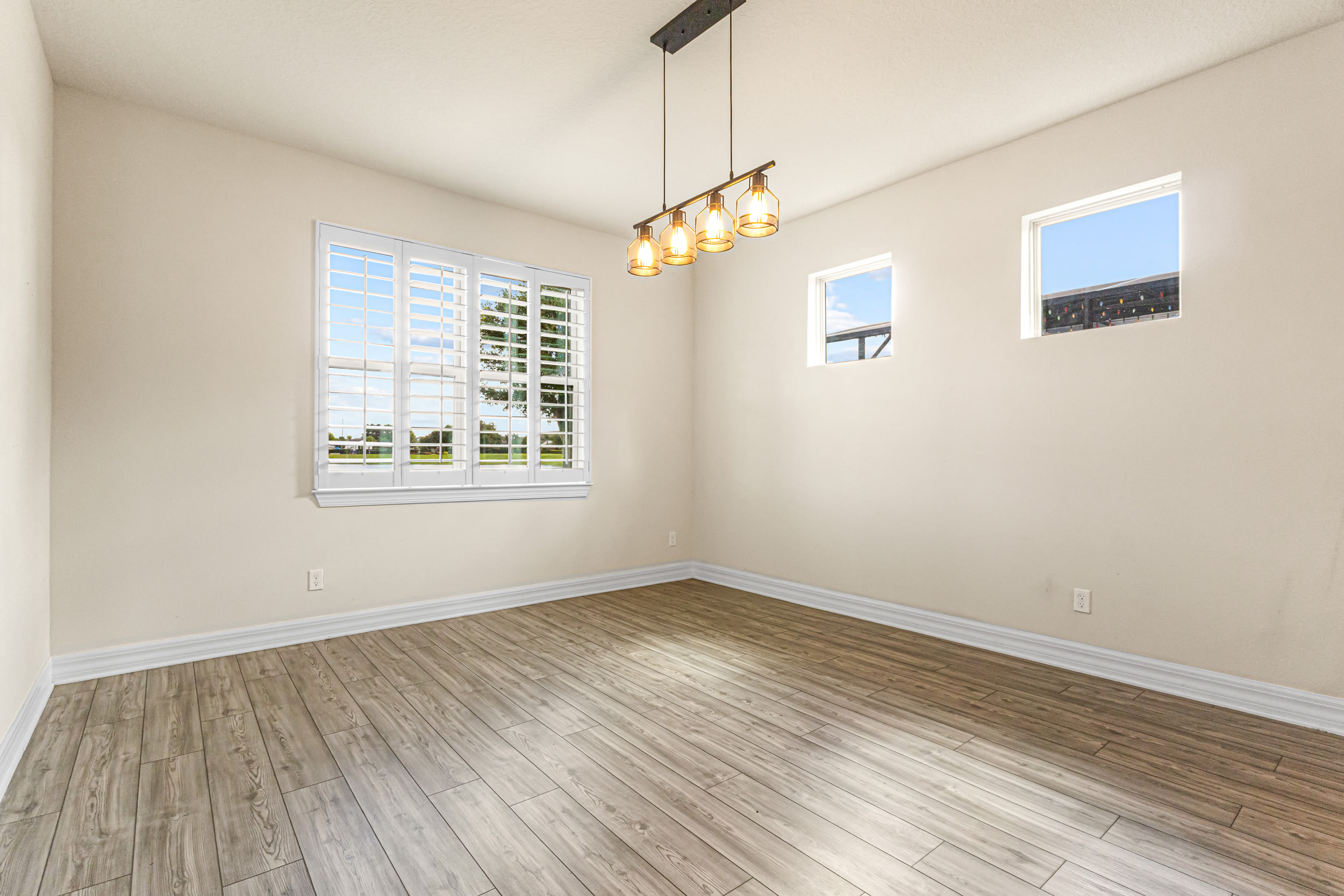 5517 Potenza Drive – photo 3