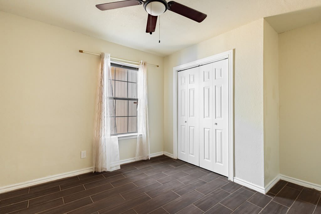 1385 Rivera Dr – photo 3
