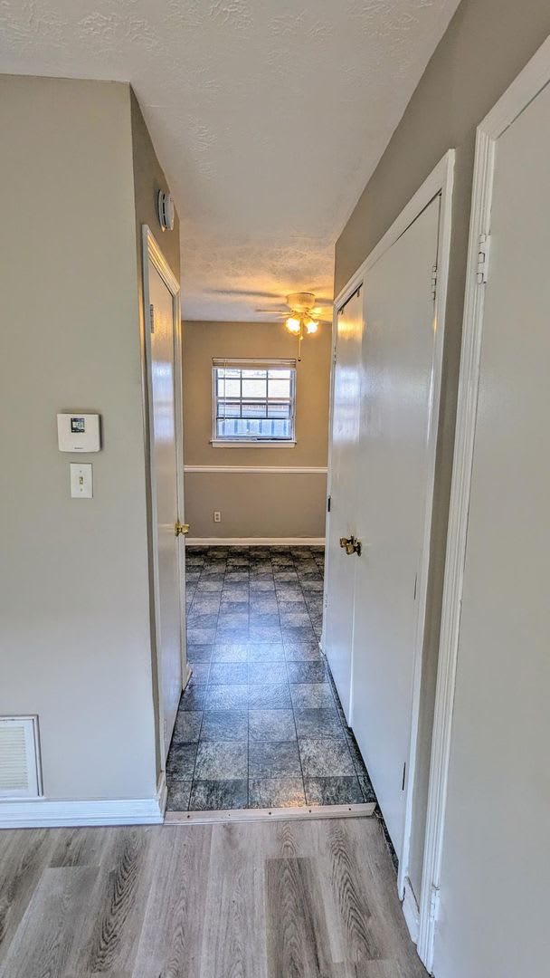 Awesome Location 2 1 Condo Near Riverside In Gainesville – photo 4
