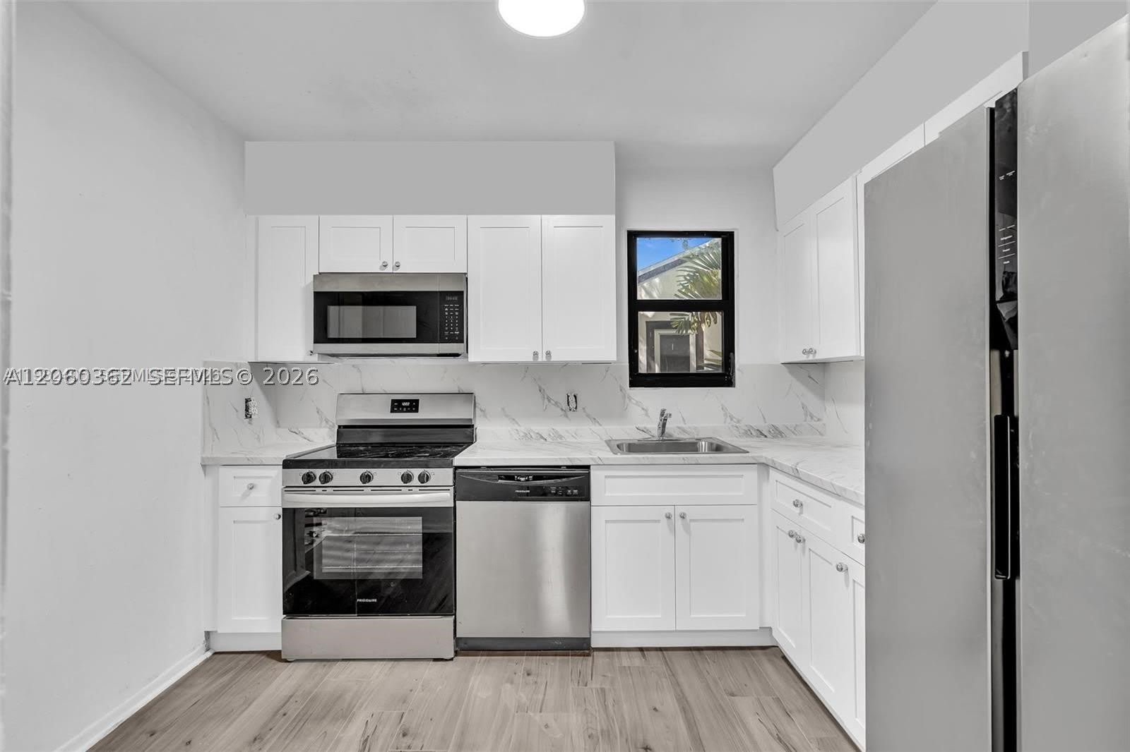 2750 Sw 26Th St – photo 2