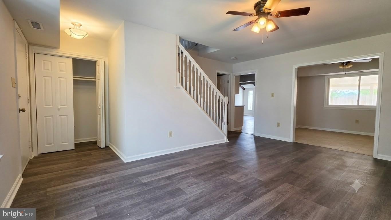 29 FOMALHAUT Avenue – photo 5