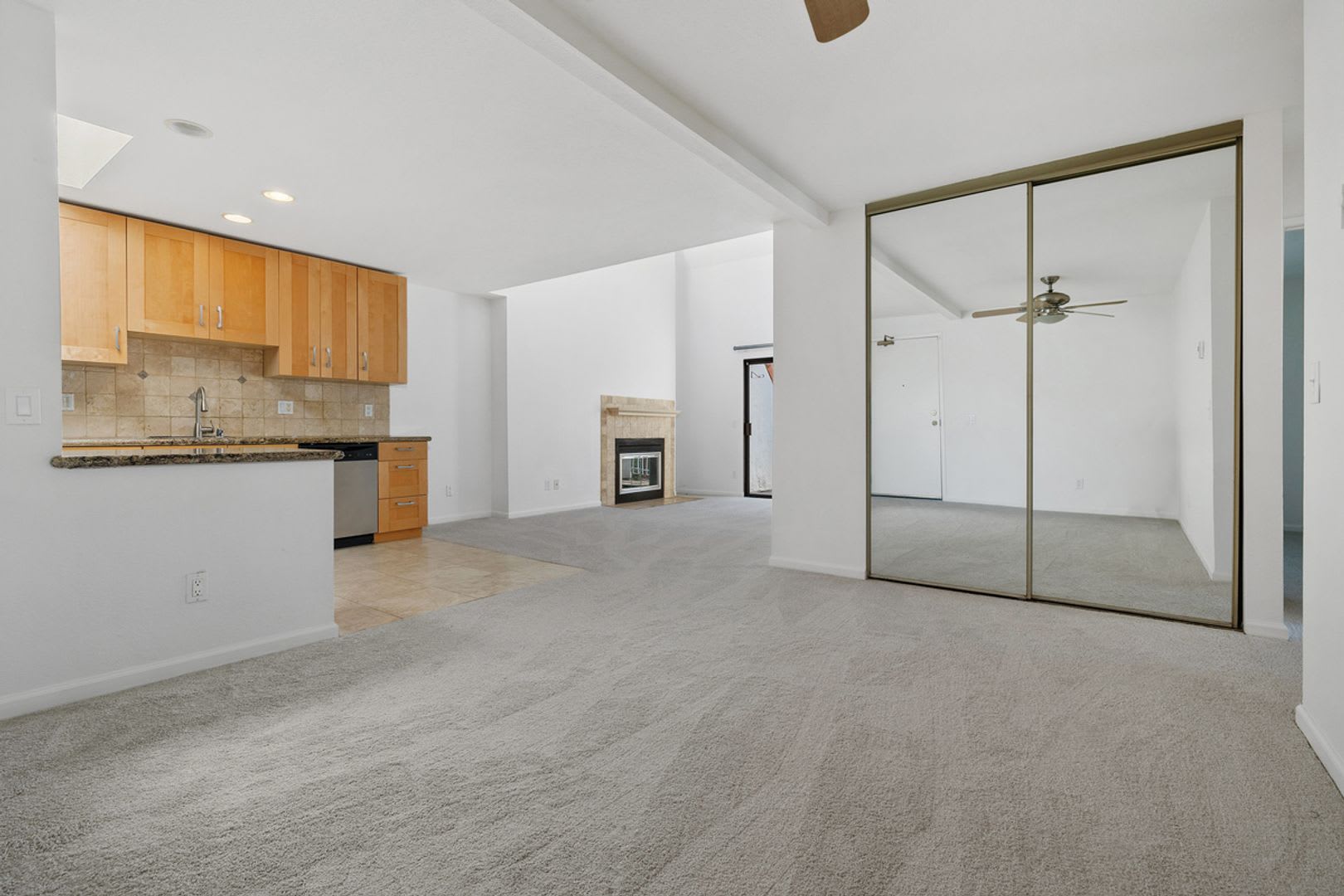 8308 Regents Rd – photo 5