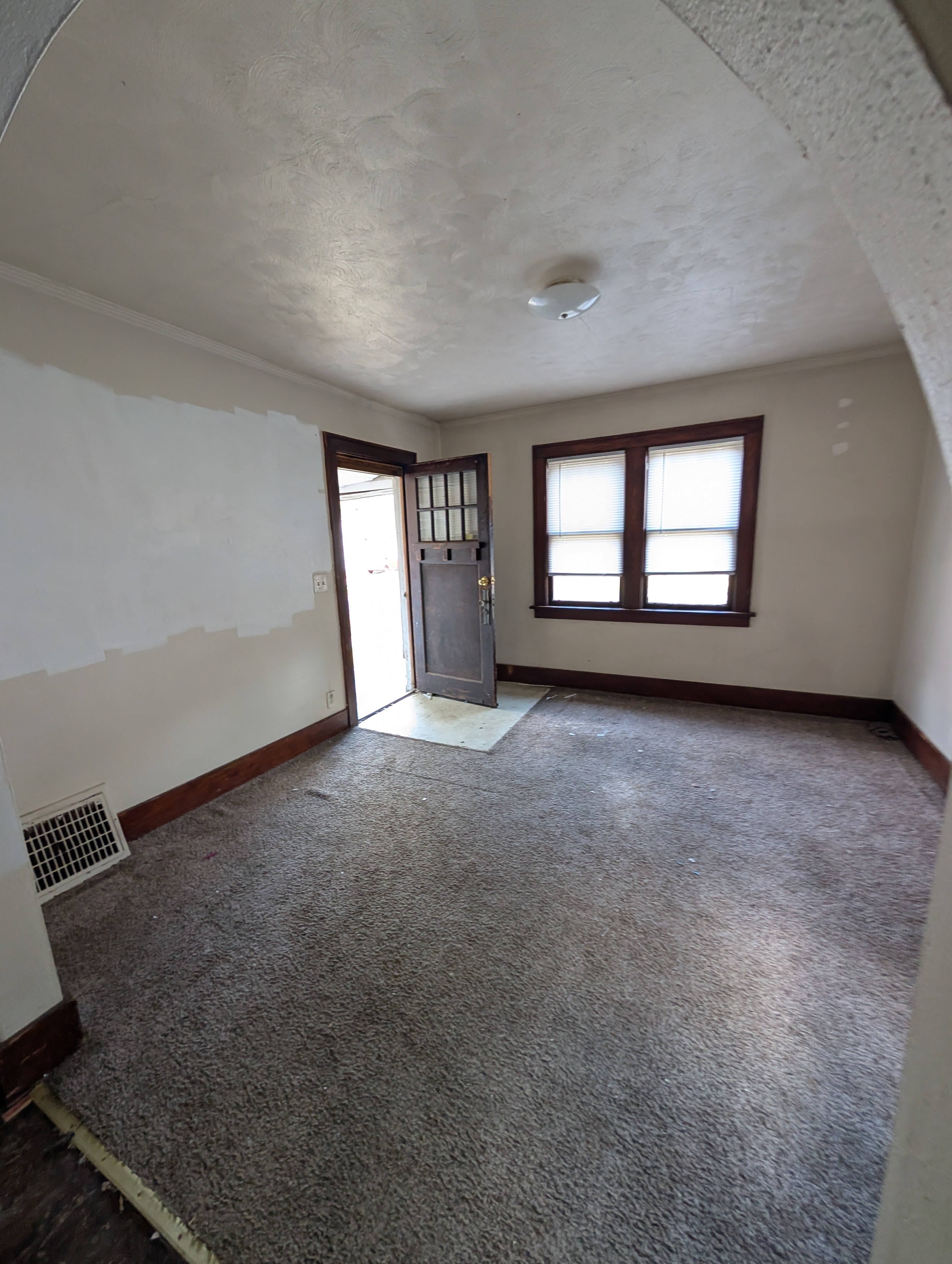 812 W Mac Queen Ave – photo 4