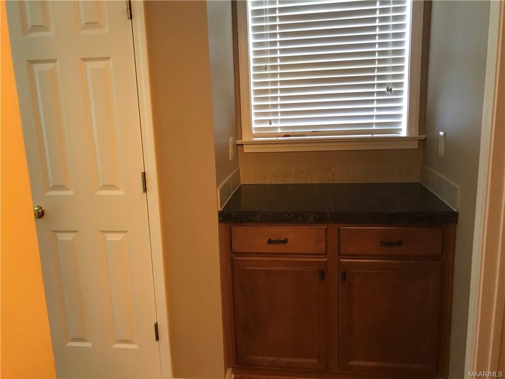 3912 Claiborne Circle – photo 5