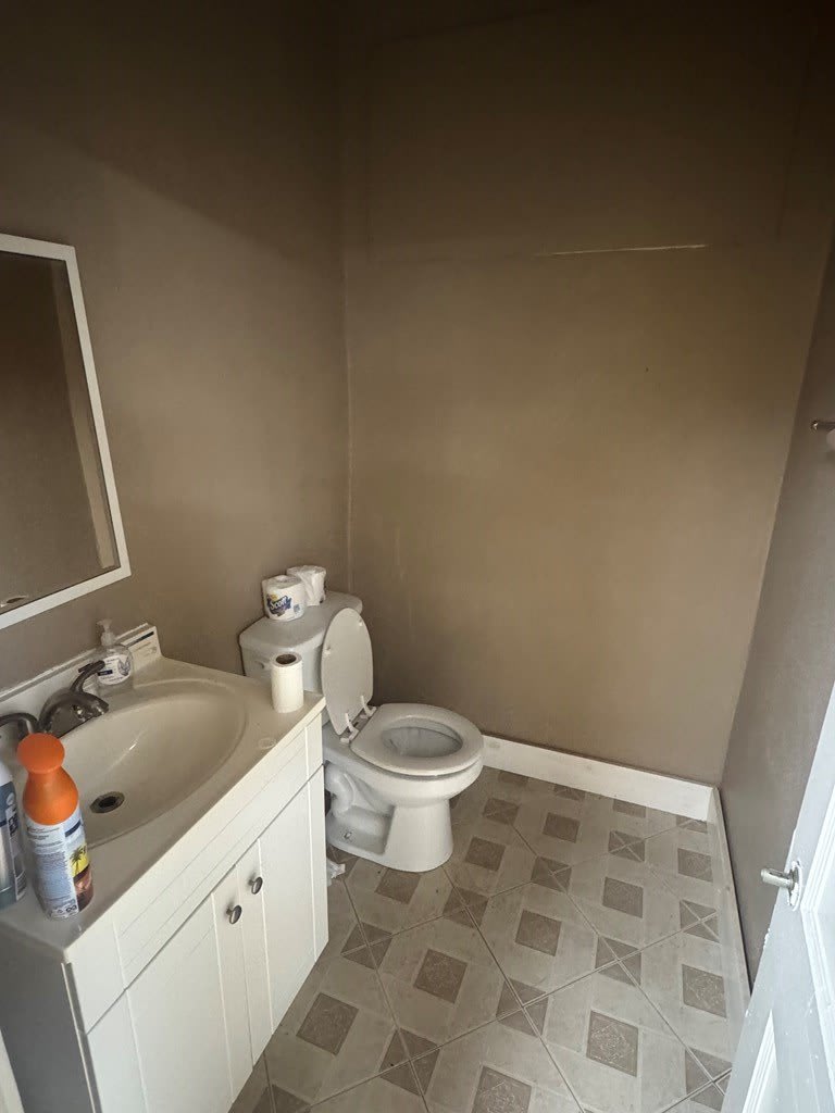 107 W Burdeshaw St – photo 5