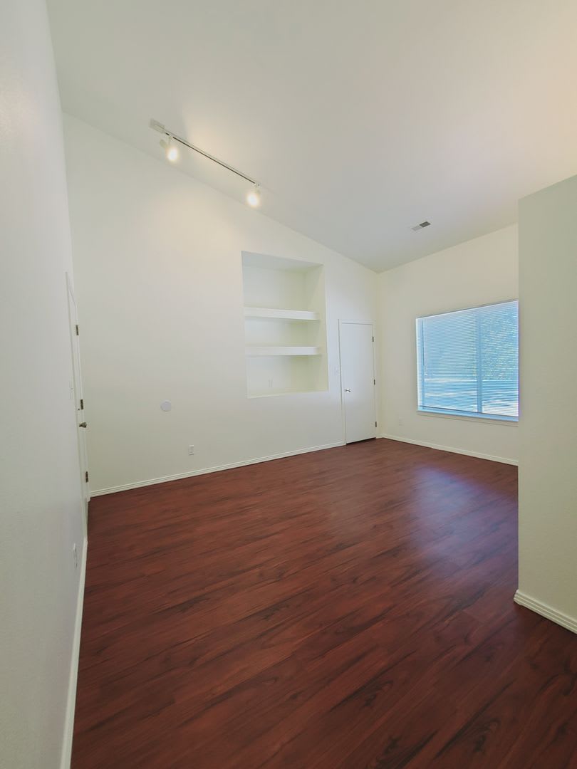 Charming 1 Bedroom, 1 Bath Apartment in Downtown Boise – photo 2