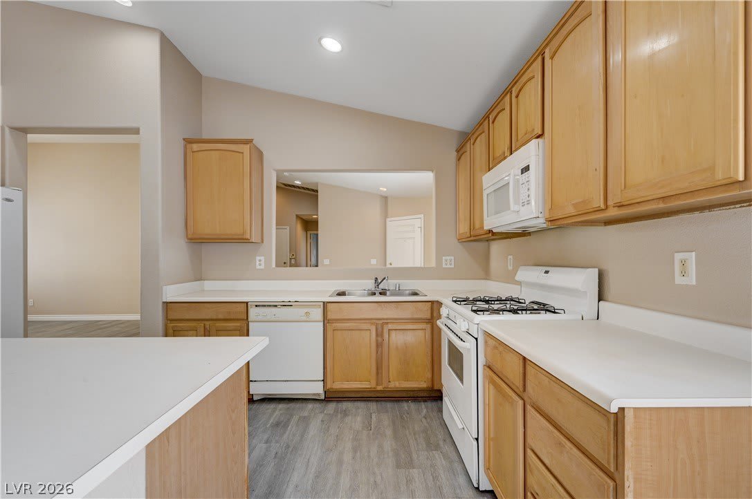 527 Braided River Avenue – photo 4