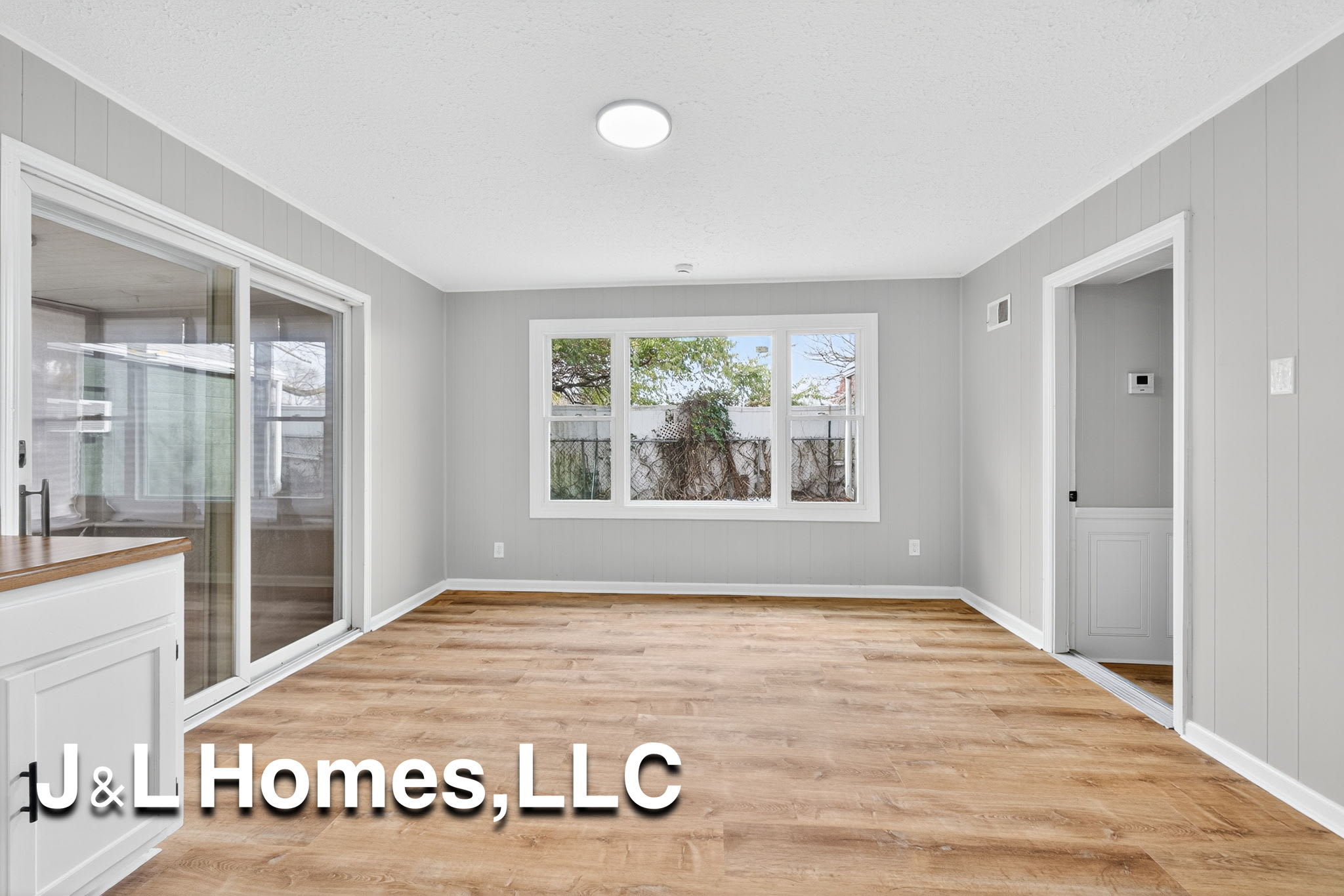 1655 Westfield Drive North – photo 3