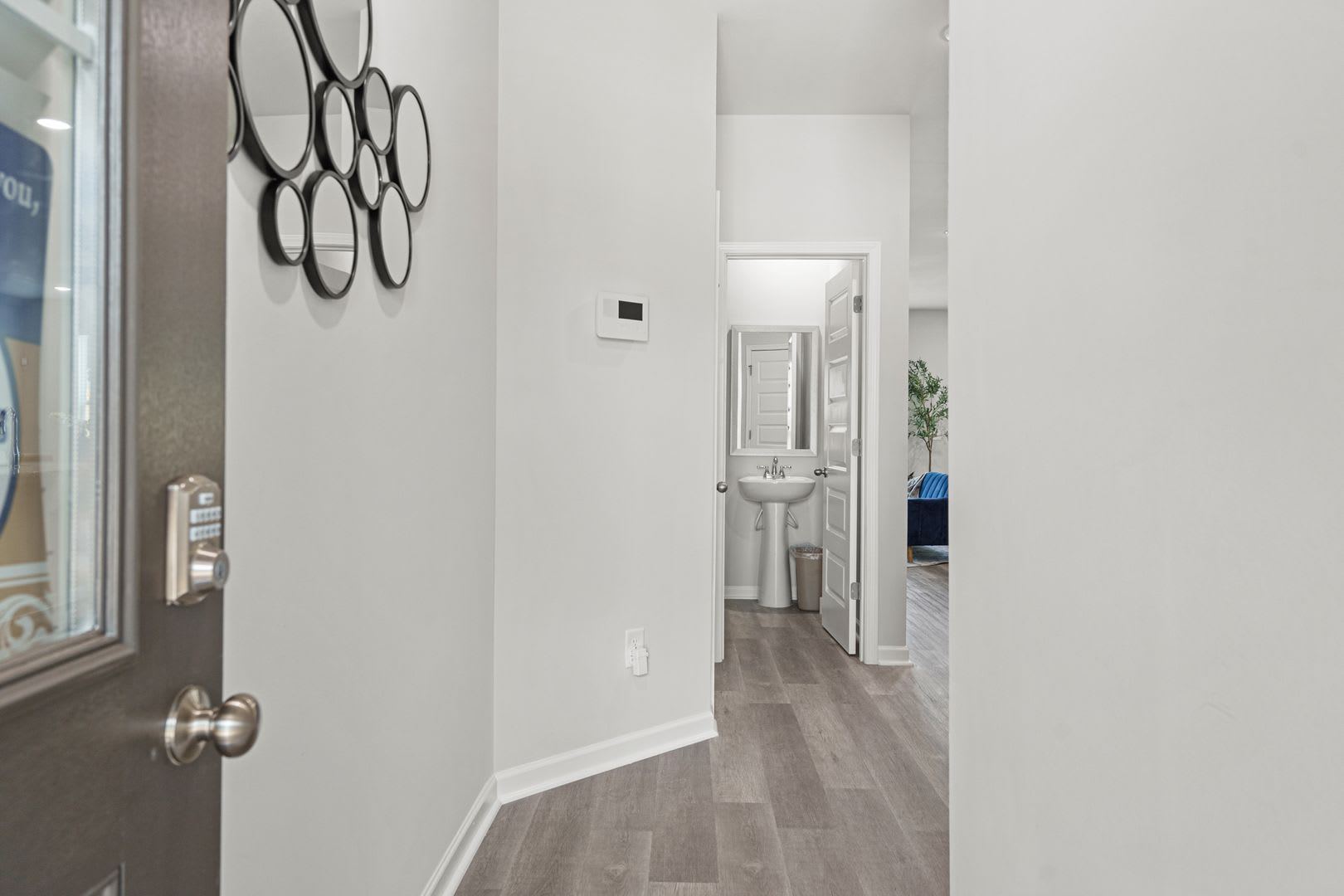 3 Bed 2.5 bathroom townhomes in Gainesville! – photo 5