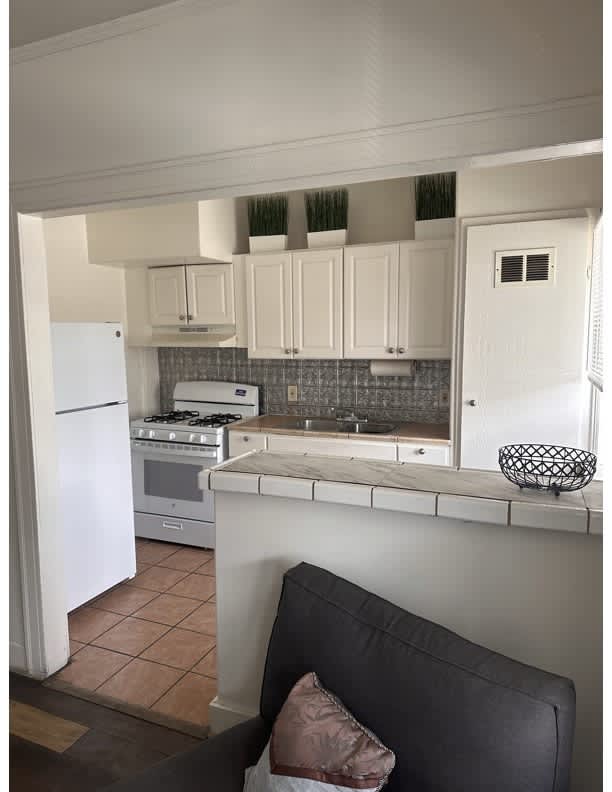 3331 West 54th Street – photo 3