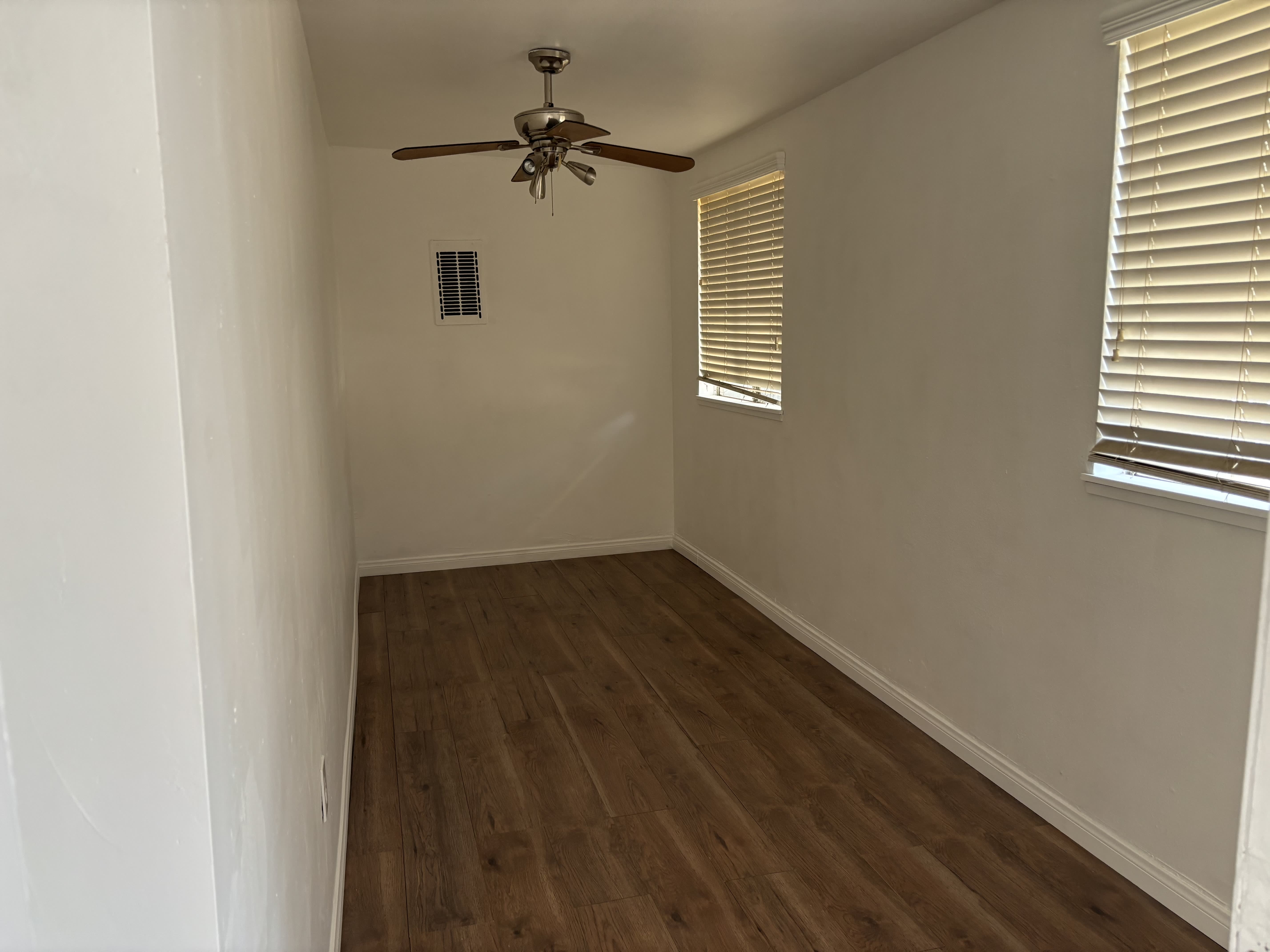 14031 Olive Street – photo 4
