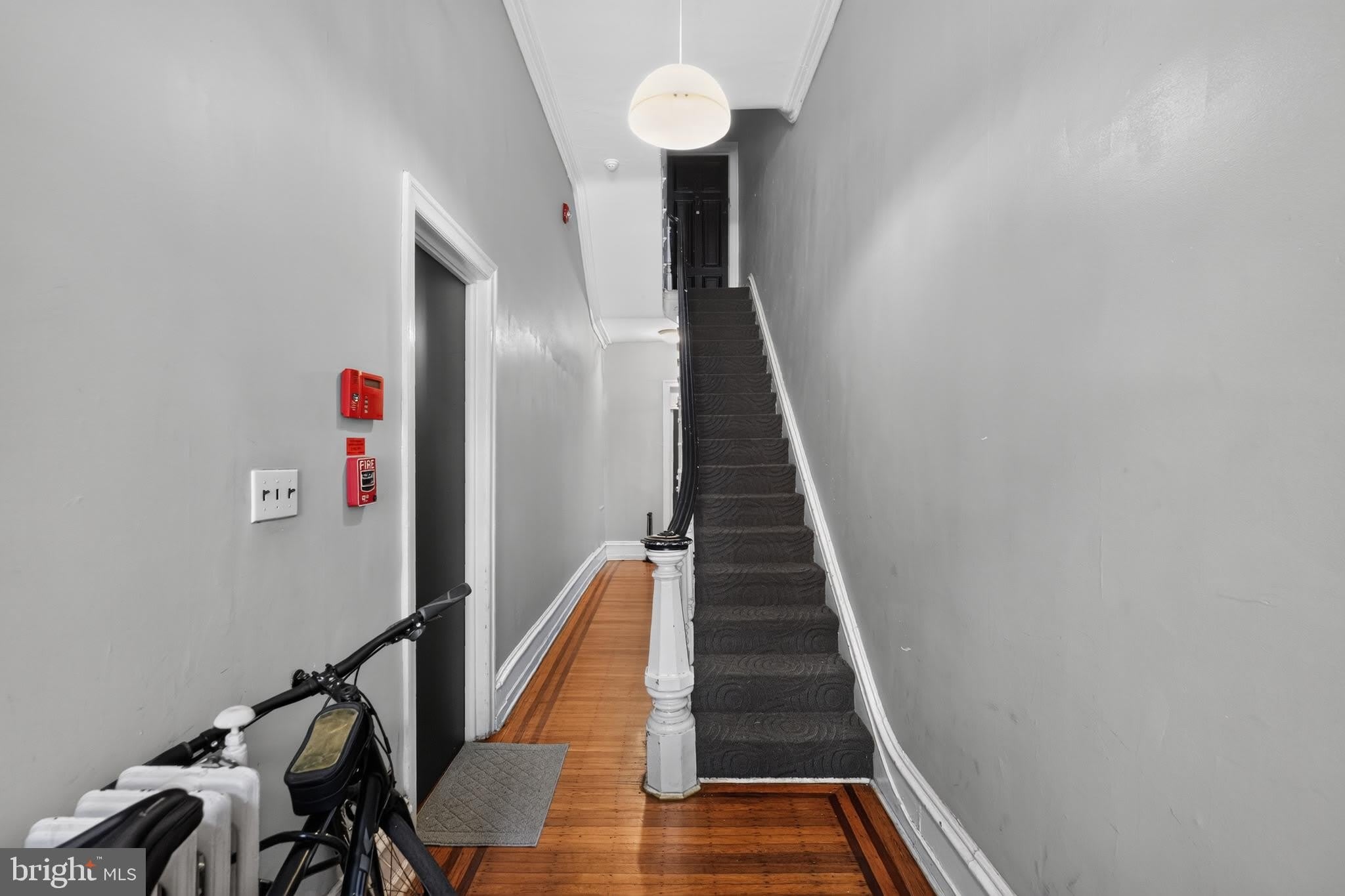 2124 SPRUCE Street – photo 2