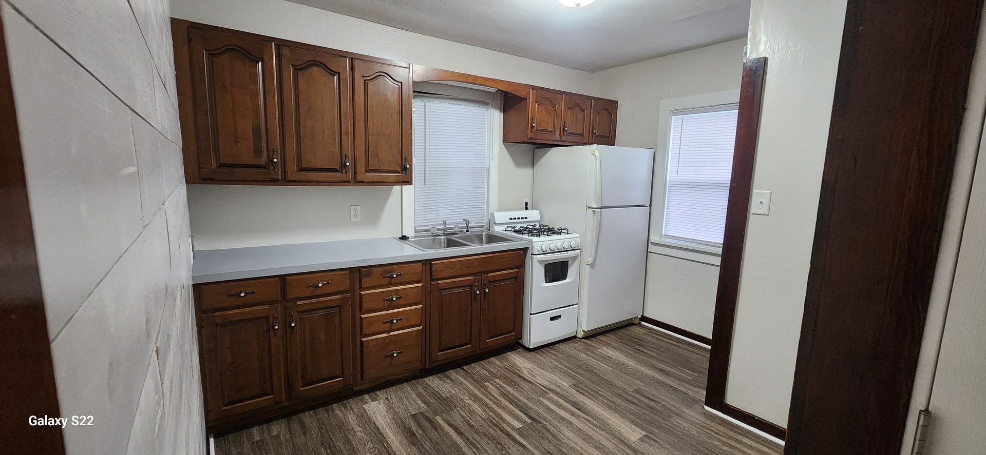 3 Bed 1 Bath Home for Rent – photo 2