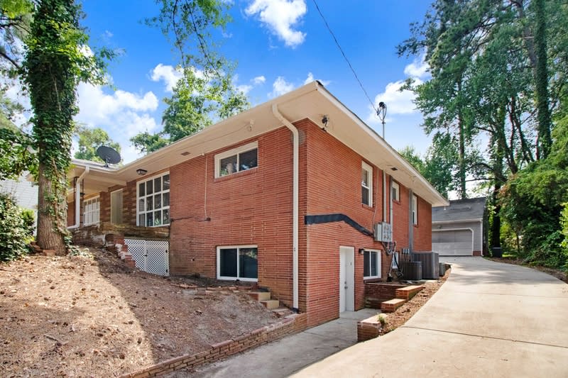 105 Pineland Circle – photo 2