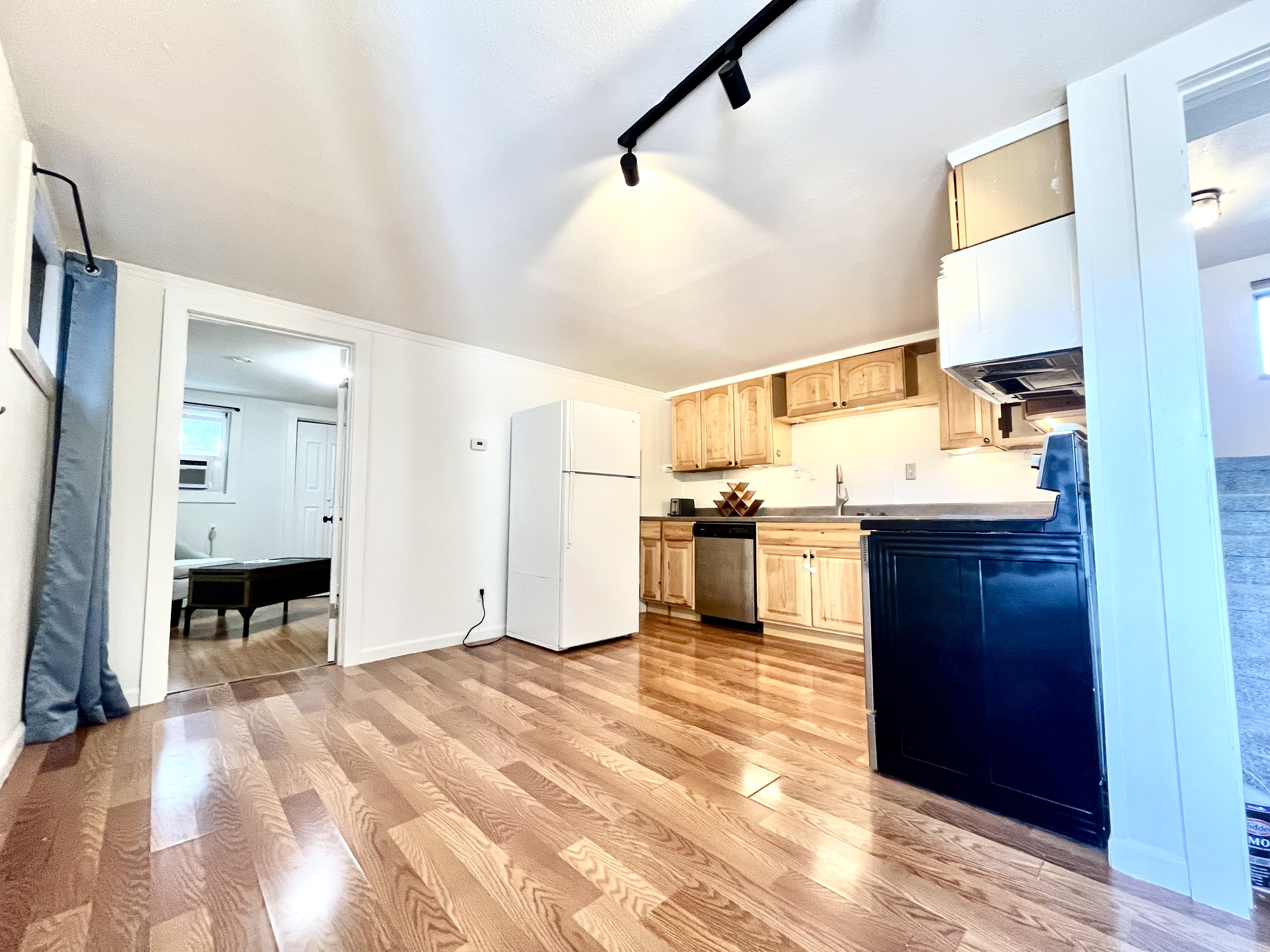1477 Salvia St – photo 4