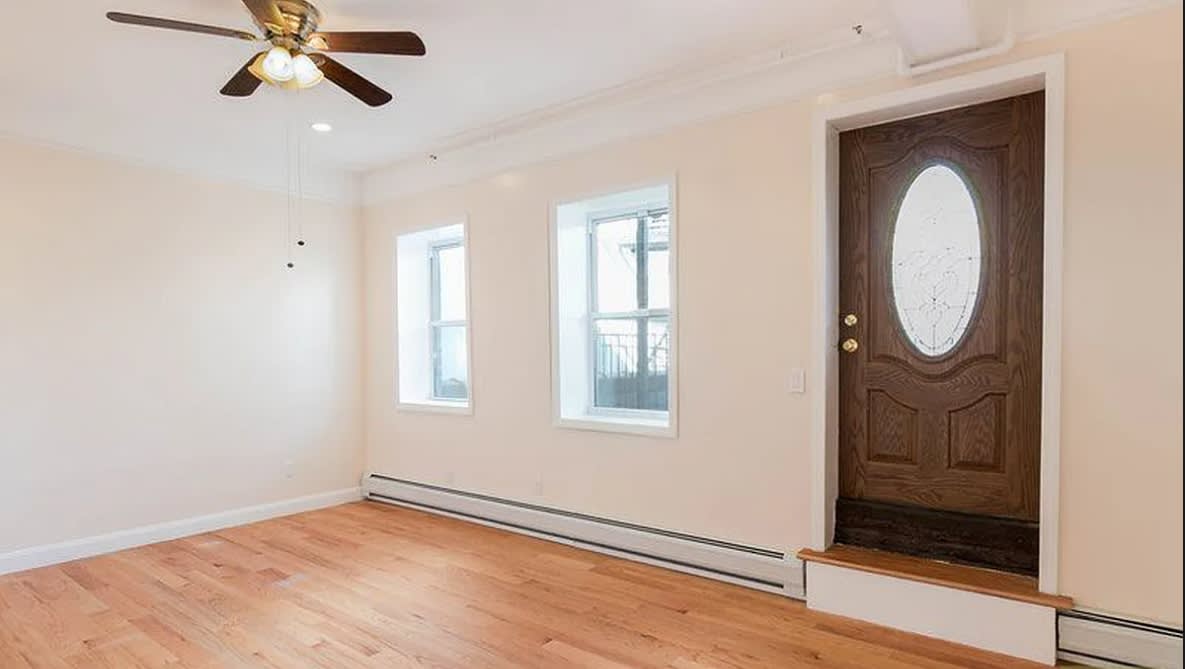 281 20th Street – photo 5