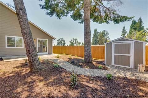 537 Se Oak Grove Ave – photo 3