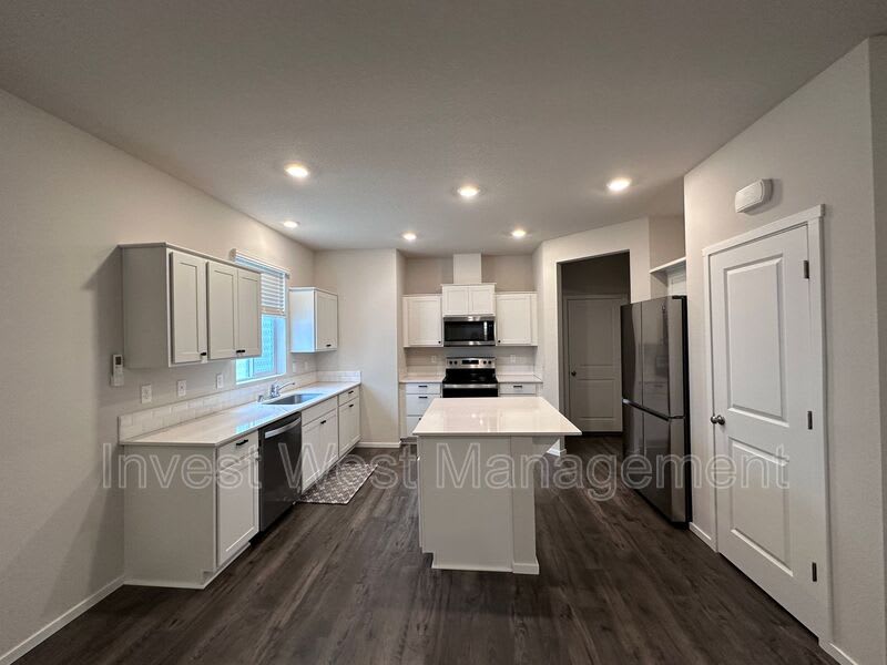 2635 NE 116 PL – photo 5