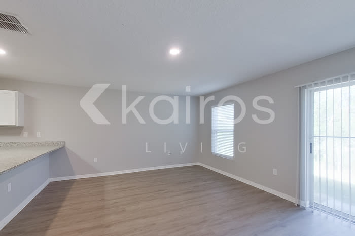 2799 West Sheila Drive – photo 4