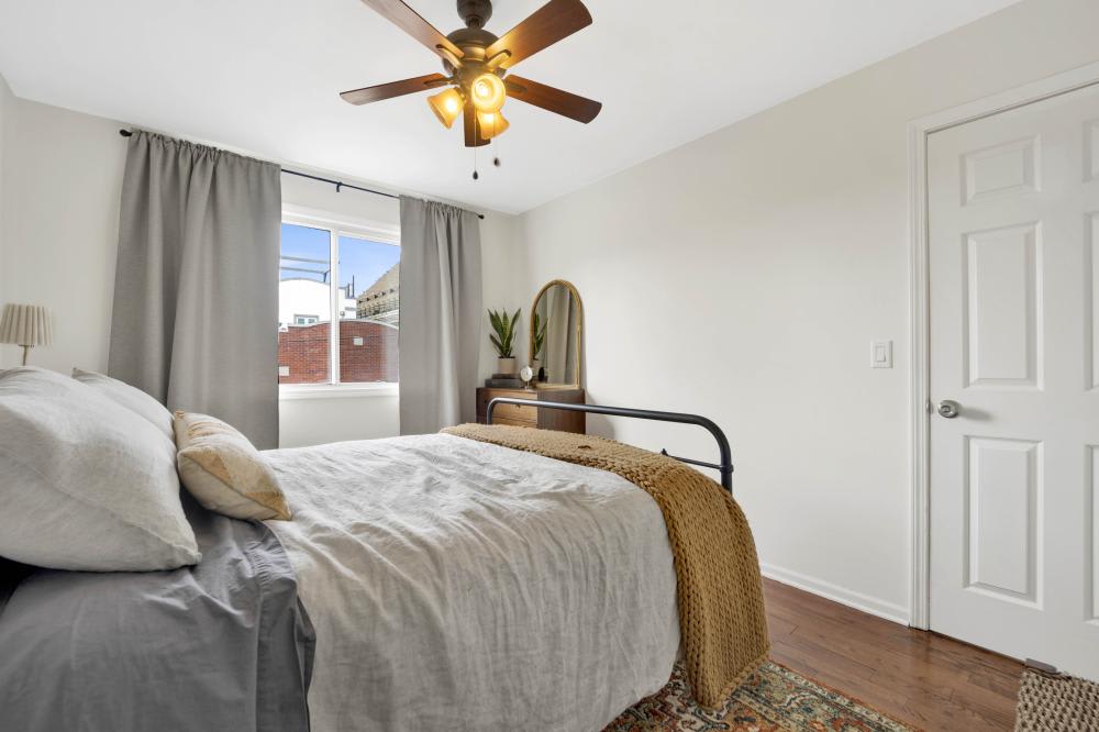 1646 W Julian – photo 5