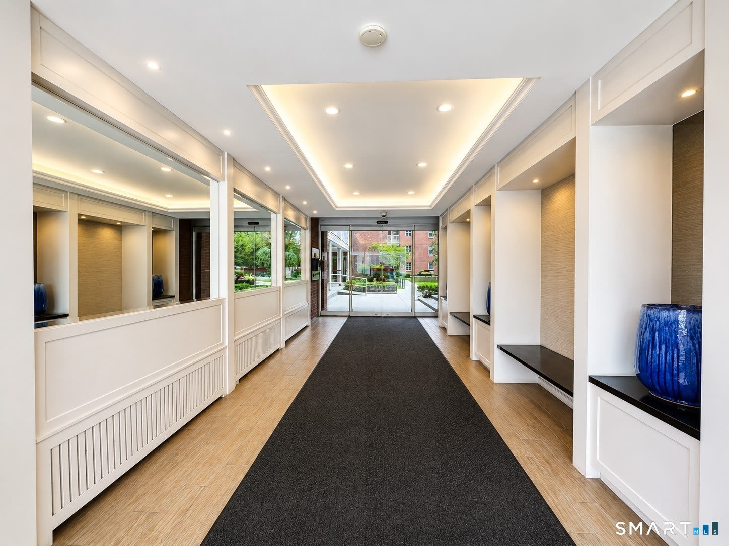 700 Summer Street – photo 2
