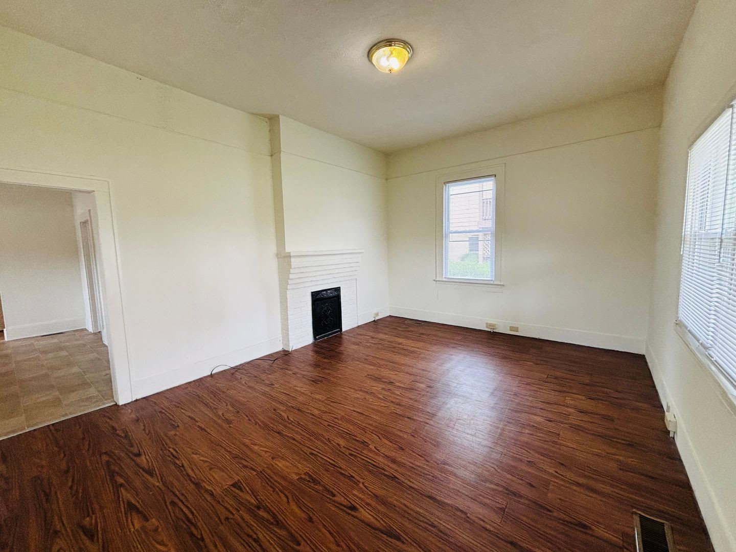 3 Bedroom 1 Bath Duplex – photo 3